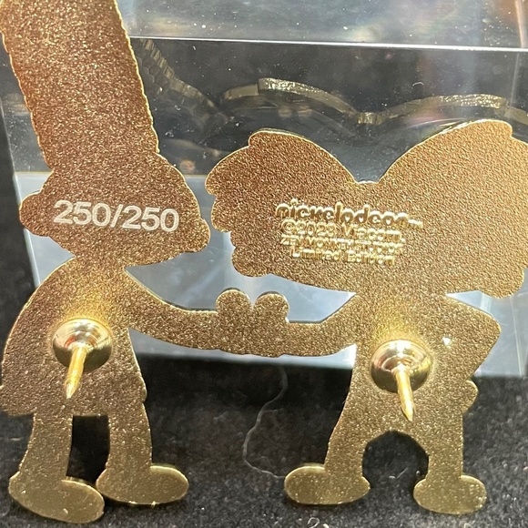 SDCC 2023 Exclusive nickelodeon Hey Arnold pin Zen Monkey LE 250/250 - Picture 3 of 3